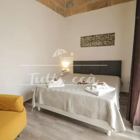 Tutti Cca Airport Rooms-2